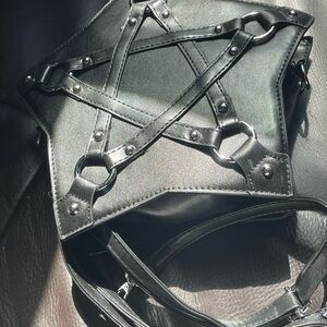 🆕 Edgy - Gothic - Star Studded - Pentagram - Crossbody Bag - Adjustable Straps
